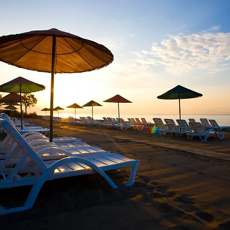 Presa Di Finica Hotel & Suites